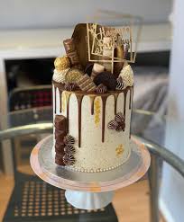 Pin On Graduation Cakes