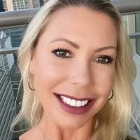 30+ "Mia Steele" profiles