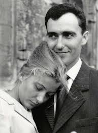 Scheidt, Josephine. Schauspielerin, 1849-1891 Mitglied des Hoftheaters in  Karlsruhe, 1865 mit Albert Obermüller, Maler und Photograph, vermählt