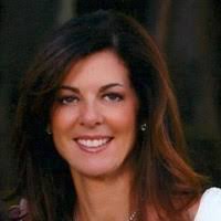 Lisa Leder's Instagram, Twitter & Facebook