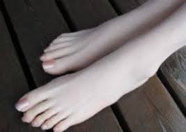 How many feet in a centimeter. Foot Foot è³çå®æ¸ Feet è³çè¤æ¸ å¦åä¸­å©é»è³åçº F ç¾ç§'ç¥è­ä¸­æç¶²