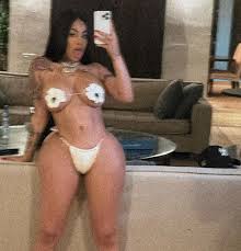 Encuentro íntimo de Yailin y 6ix9ine revelado