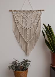 Makramee Wandbehang Bohmische Dekor Wohnaccessoires Wandhalter Makramee Wandkunst Makram In 2020 Makramee Wandbehang Makramee Wandbehang Muster Wandbehang