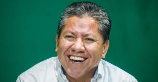 El libro, bajo la edición de la casa editora que dirige miguel ángel porrúa, ya está en. Hay Dos Campos En Zacatecas David Monreal Imagen Zacatecas