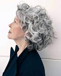Kurze Graue Frisuren Fur Alterefrauen Uber 50 Short Curly Hairstyles For Women Hair Styles Beautiful Gray Hair