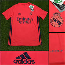 Selain itu, pemilihan warna feminin agar tidak berbenturan dengan tim lain kala madura united melakoni laga tandang. Oren Jersey Bola Real Madrid Away 2020 2021 Grade Ori Import Shopee Indonesia