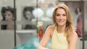 Rote rosen ist eine deutsche telenovela, die seit 2006 ausgestrahlt wird. Laura Preiss Gestorben Rote Rosen Star Mit 34 Jahren Fur Tot Erklart Fans Sind Schockiert News De