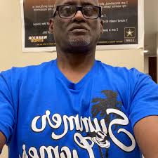 🇺🇸 HAPPY BIRTHDAY! 🇺🇸 World War II veteran Purcell Bailey is turning  106! Take a second to wish him a happy birthday:  http://www.12newsnow.com/article/life/heartwarming/world-war-ii-veteran-106th-birthday-purcell-bailey/291-f6f267ca-9ef9-4bca-b6e6  ...