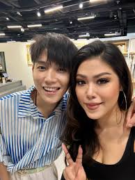 Grand Opening of 3 Coins @3coins_official @3coins_hk And Congratulations 🥳  to my friend Jimmy @jimmyosaka666 bought a lot of nice stuff today and  happy to see you! Everyone let's go to 3