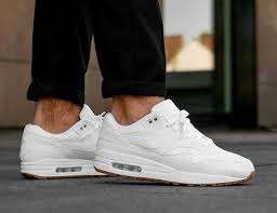 Nike Air Max 1 White Gum En 2020