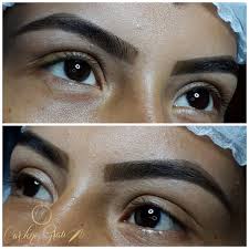 Caroline Grau Especialista em Sobrancelhas