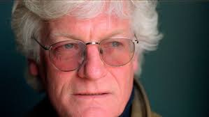 Tidligere lærer og senere forfatter Henning Mortensen er gået bort. Vi  havde ham til formning og jeg husker ham som en sjov og lun person. R.I.P. 