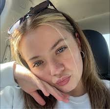 Best places to get your nails done in grove city ?