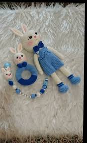 Amigurumi Tavsan Amigurumi Emzik Zinciri Amigurumi Cingirak Sanat Ve Elisleri Orgu Bebek Emzikleri