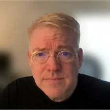 Excited to share that I've been promoted to Software Engineer II at Disney!  Grateful for the support and encouragement from my teammates and  leadership, and looking forward to what's ahead.