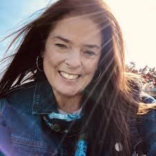 Ursula Mitchell (@ursulamitchell) • Instagram photos and videos