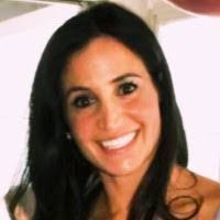 Lindsay Rubin's Instagram, Twitter & Facebook