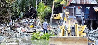 This monument commemorating the event was constructed using 26 fishing boats which were damaged by. Trauma 2004 Penduduk Kuala Muda Berpindah Walaupun Tiada Arahan Detik Perubahan