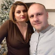 Bună ziua unde alimentați în Austria și la ce preturi ptr ca am. Înțeles ca  pe Ungaria este 2,20 litru de benzina unde se poate alimenta la preț bun  pana sa intru