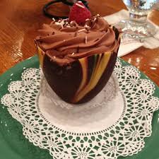 Chocolate Mousse In An Edible Chocolate Cup Yum Yummy Treats Chocolate Chocolate Cups