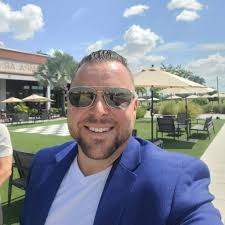 Can you guess 5 truths and 2 lies about the admin?