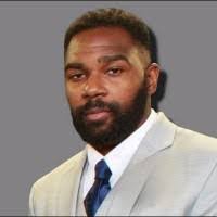 Elijah Huggins's Instagram, Twitter & Facebook