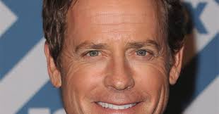 Waiching's Movie Thoughts & More : B- Movie Actor Feature Spotlight: Greg  Kinnear
