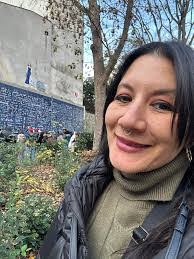 Carolyn Butera's Instagram, Twitter & Facebook