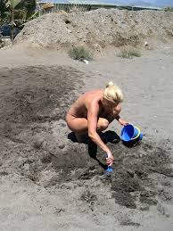 Babe Today Nude Beach Dreams Nudebeachdreams Model My Pool Pornpics Mobile Porn  Pics