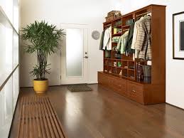 Typically, it is a small hallway or open space just behind the main entrance that acts as a reception area for guests. Mudroom Layout Options And Ideas Hgtv