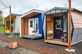 These Tiny Home Inspired Sleeping Pods Provide Shelter For Portland S Homeless Women Portland Monthly Sleeping Pods Homeless Shelter Design Pod House