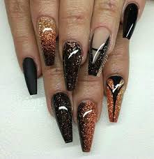 Black And Gold Ombre Nails Black Brown Copper Gold Solinsnaglar Black Gold Nails Gold Nails Ombre Nail Designs