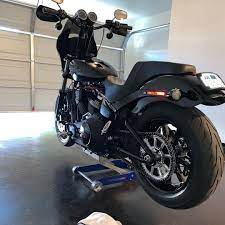 Those Gauges Are Need To Do This Follow Ride Fxbb Reposting Kaio Construction Harley Street Bob Club Style Harley Davidson Dyna
