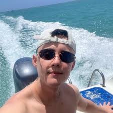 Anne Frank dona e proprietária de Amsterdam 🇳🇱