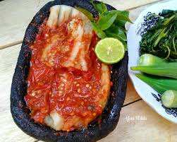Lihat juga resep sambal terong enak lainnya. Sedang Cari Menu Makan Yang Pedas Yuk Cobain Resep Terong Bakar Sambal Terasi Yang Satu Ini Yeni Helda Com