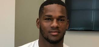 Dolphins give tryout to former Bengals, Miami Hurricanes RB Mark Walton