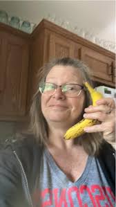 Flirting with Cashiers and Self-Checkout Experiences