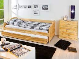 Si tratta, infatti, di un prodotto assolutamente originale e che puoi trovare solo sul nostro sito, ma soprattutto di. Divano Letto Con Secondo Letto Ad Estrazione Pino Massello
