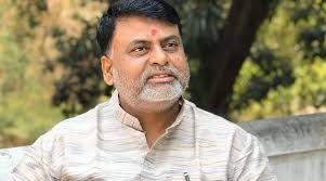 शनिबार नेकपा माओवादी केन्द्रका सांसद रहबर अन्सारी र माला कर्णले  पक्ष/विपक्षमा मतदान नगर्ने उद्घोष गरेका थिए । मधेश प्रदेशको मुख्यमन्त्री ...