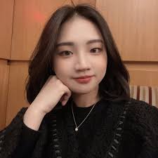 你本人跟照片找一模一樣⋯😡😡😡 說了幾百次！！！！！ 不準emo