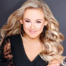 Elizabeth Frisbee's Instagram, Twitter & Facebook