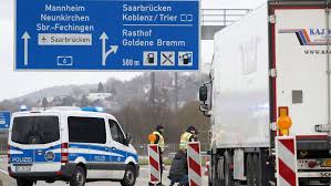 New recoveries (number of newly infected vs. Fermeture Des Frontieres Quelles Consequences Pour Les Francais Et Les Etrangers L Express