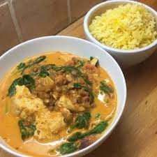 Here S A New One For The Weekend This Chicken Curry Is An Absolute Banger Give It A Go And Let S Get Leanie I Bodycoach Recipes Healthy Recipes Curry Chicken