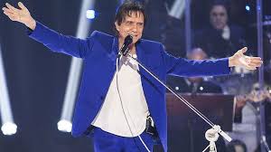 Resultado de imagem para ROBERTO CARLOS AZUL SHOW