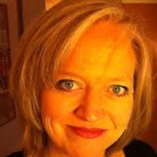 Natalie Straight (@nataroo37)