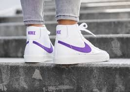 Que Vaut La Nike Blazer Mid 77 Vtng Voltage Purple Cz1055 105 Nike Blazer Chaussures Nike Chaussure