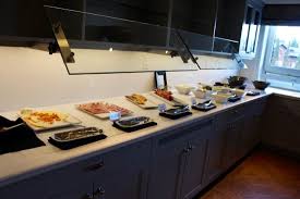Gold Lounge Picture Of Fairmont Chateau Lake Louise Tripadvisor