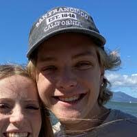 Landon Hewett's Instagram, Twitter & Facebook