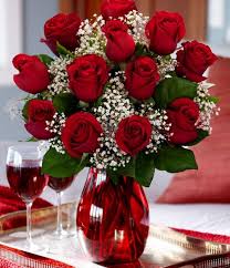 What flowers are best for girlfriend. 58 Beautiful Rose Arrangement Ideas For Your Girlfriend Rosegarden Rosewholesale Rose Valentines Flowers Rose Arrangements Birthday Flowers