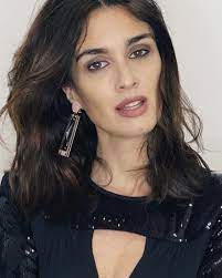 The other side of the bed. Paz Vega Imdb